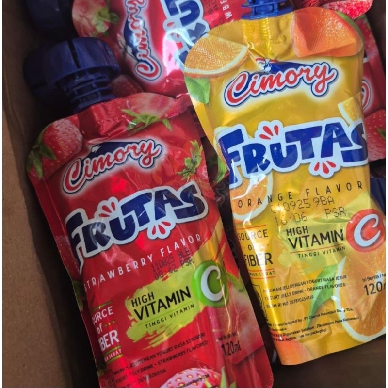 

Cimory Yogurt Bites Bluberi 120 g Cimory Yogurt frutas 120 g
