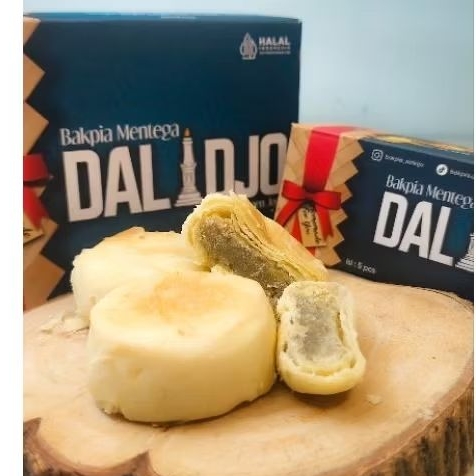 

Bakpia kacang hijau premium merk dalidjo
