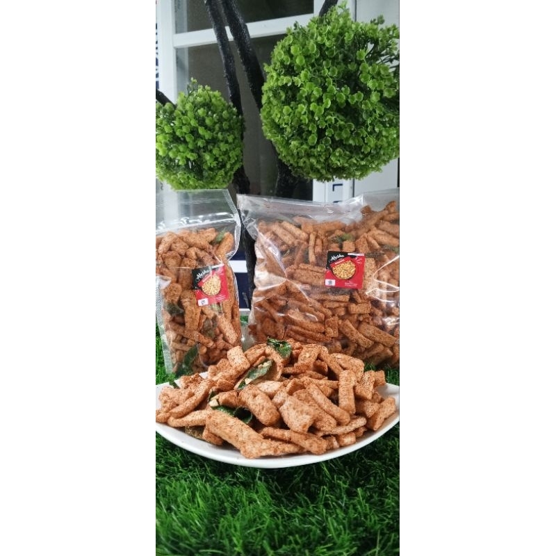 

Alesha Basreng Stik Pedas Daun Jeruk