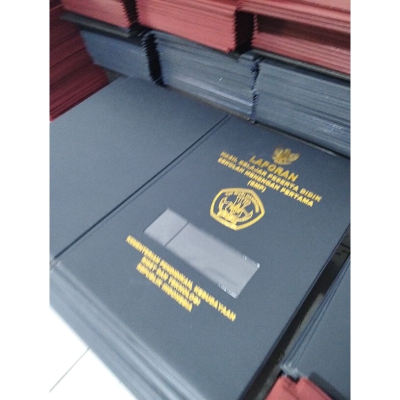 

Sampul Raport SMP || Cover Raport Sekolah Menengah Pertama. Isi 8 Lembar (Umum)