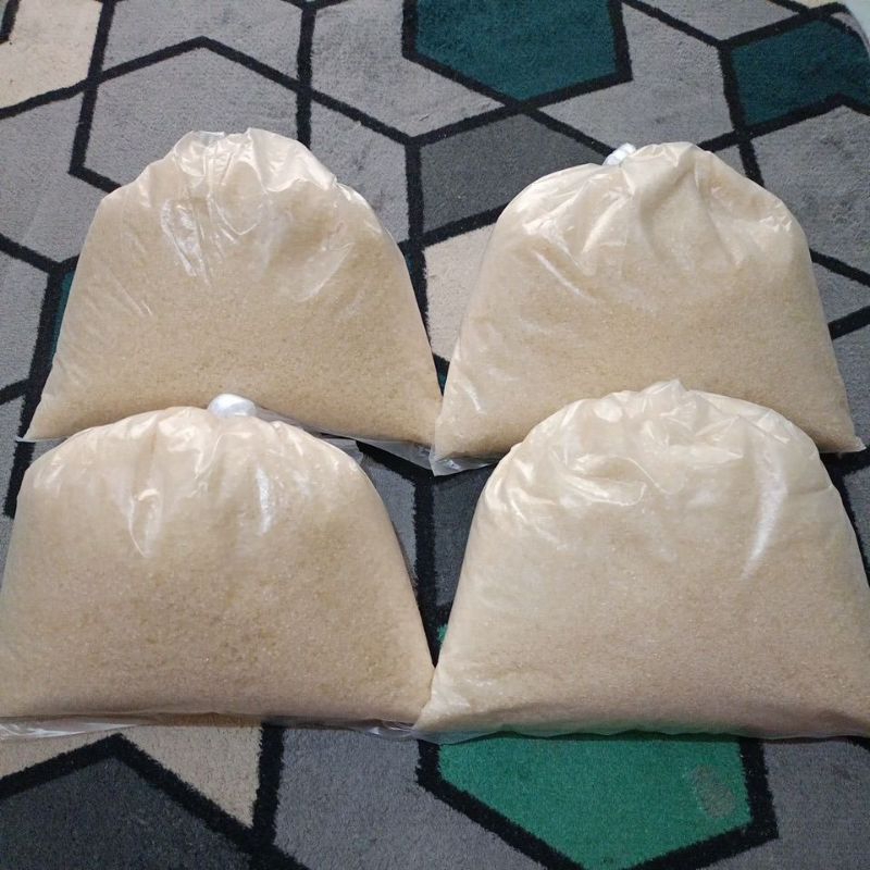 

Gula Curah 1 Kg Pas ( 1000 gr )