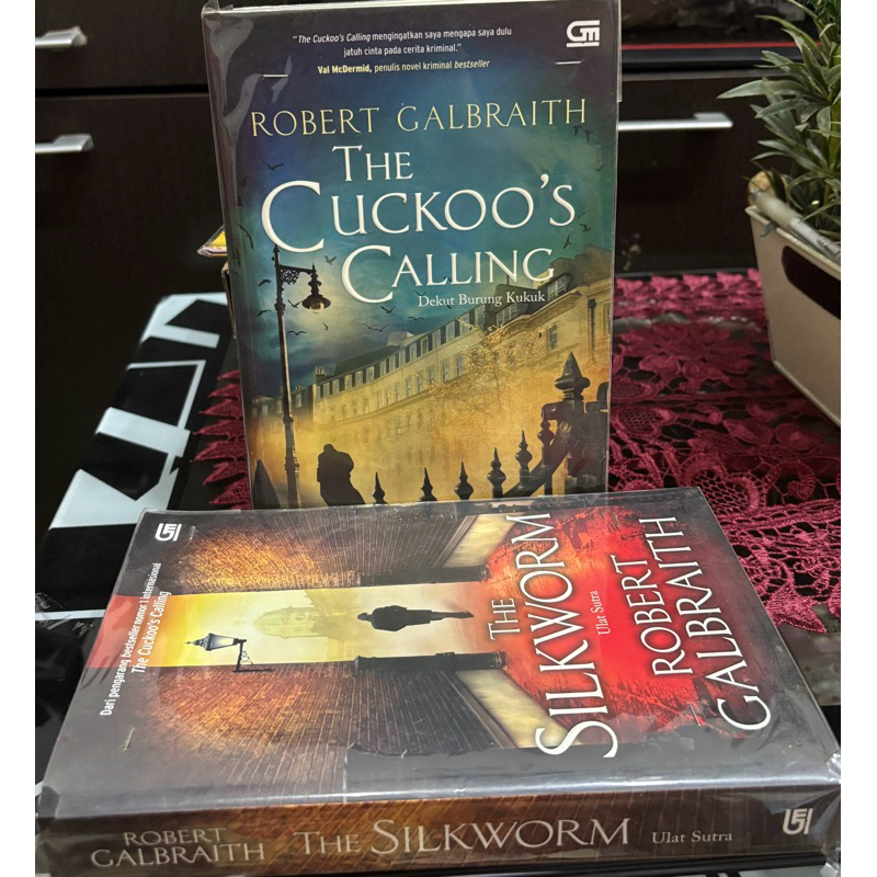 Preloved Novel Robert Galbraith