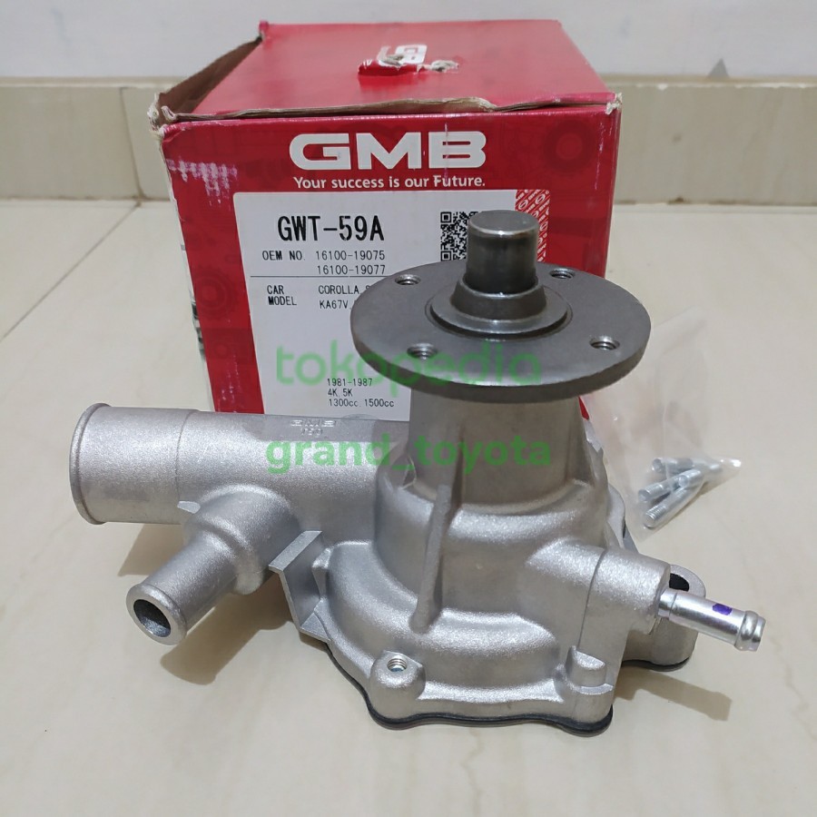 Water pump DX 82-83 GMB water pump corolla DX "83 Japan