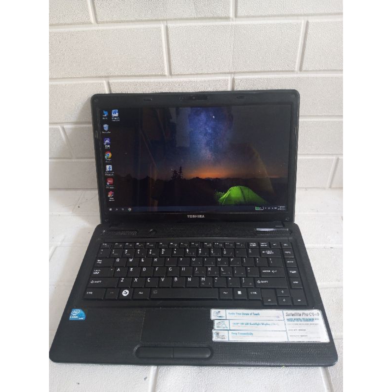 Toshiba Satellite Pro C640 Core i3 - 2.53 Ghz DDR Ram 4GB SSD 128GB LED 14" Baterai 2.5 jam
