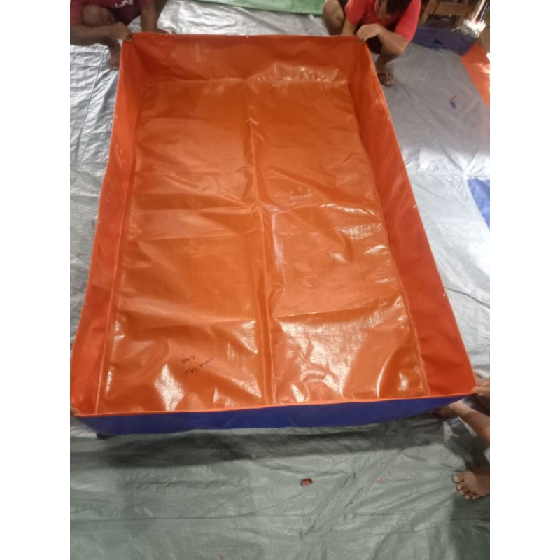 Terpal kolam ikan.ukuran 2x4x0,6.bahan a20