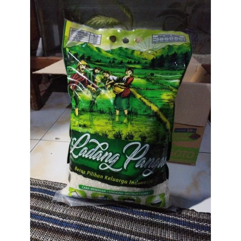 

Beras 5kg berkualitas mutu terjamin
