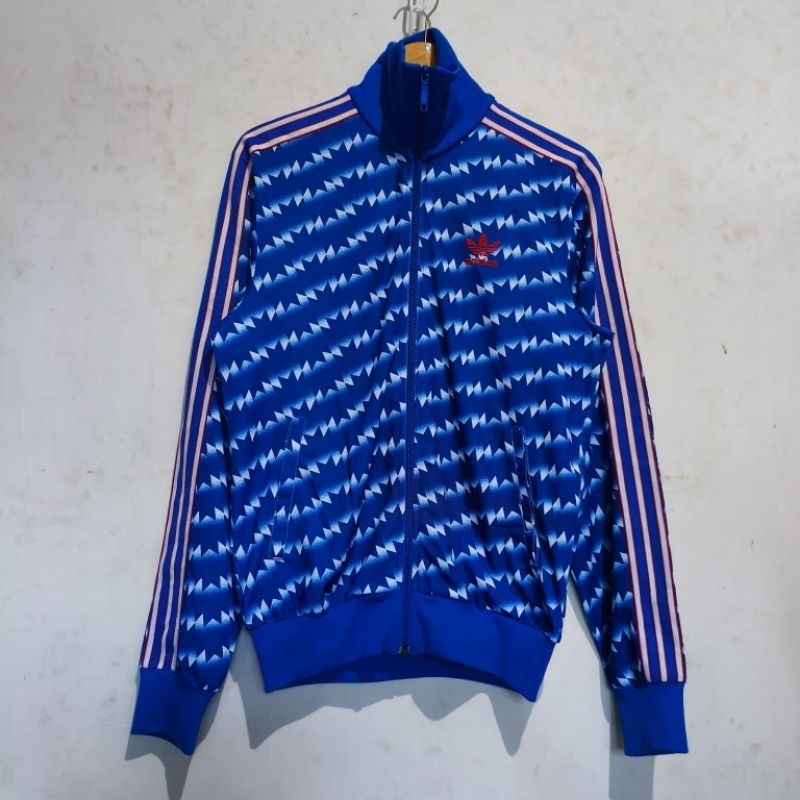 tracktop adidas sharp MU