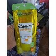 SUNSCREEN GARNIER SPF50++ VITAMIN C SUPER SERUM 30ML