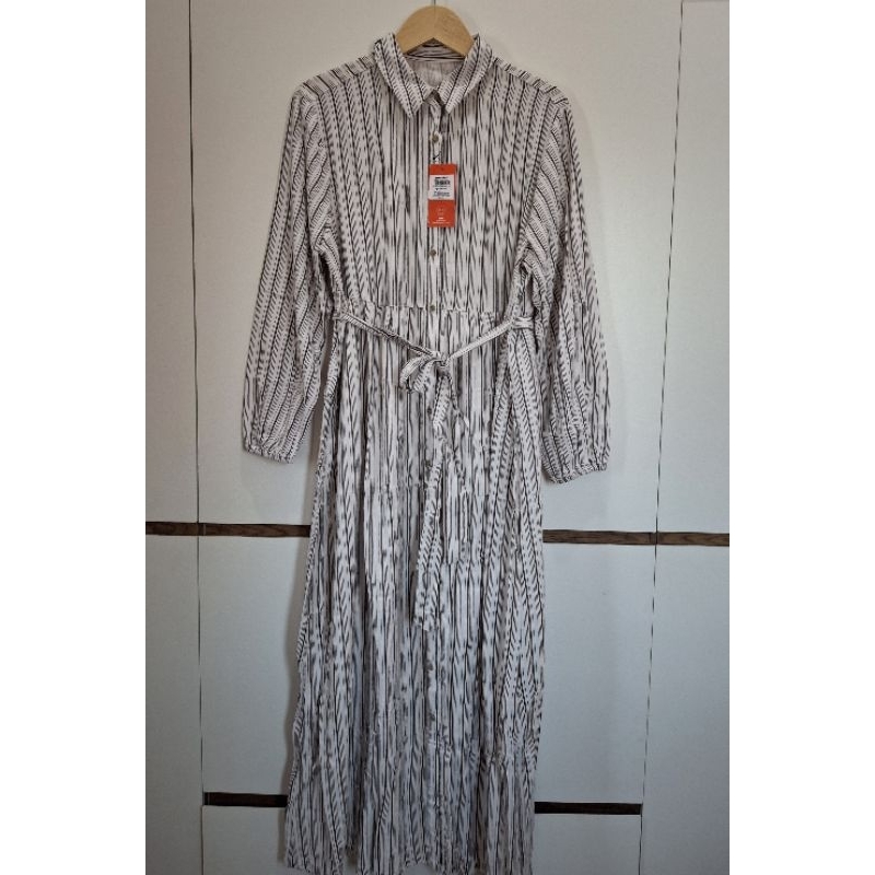 Gamis Rayon XXL Salur White Olive - Novel Mice