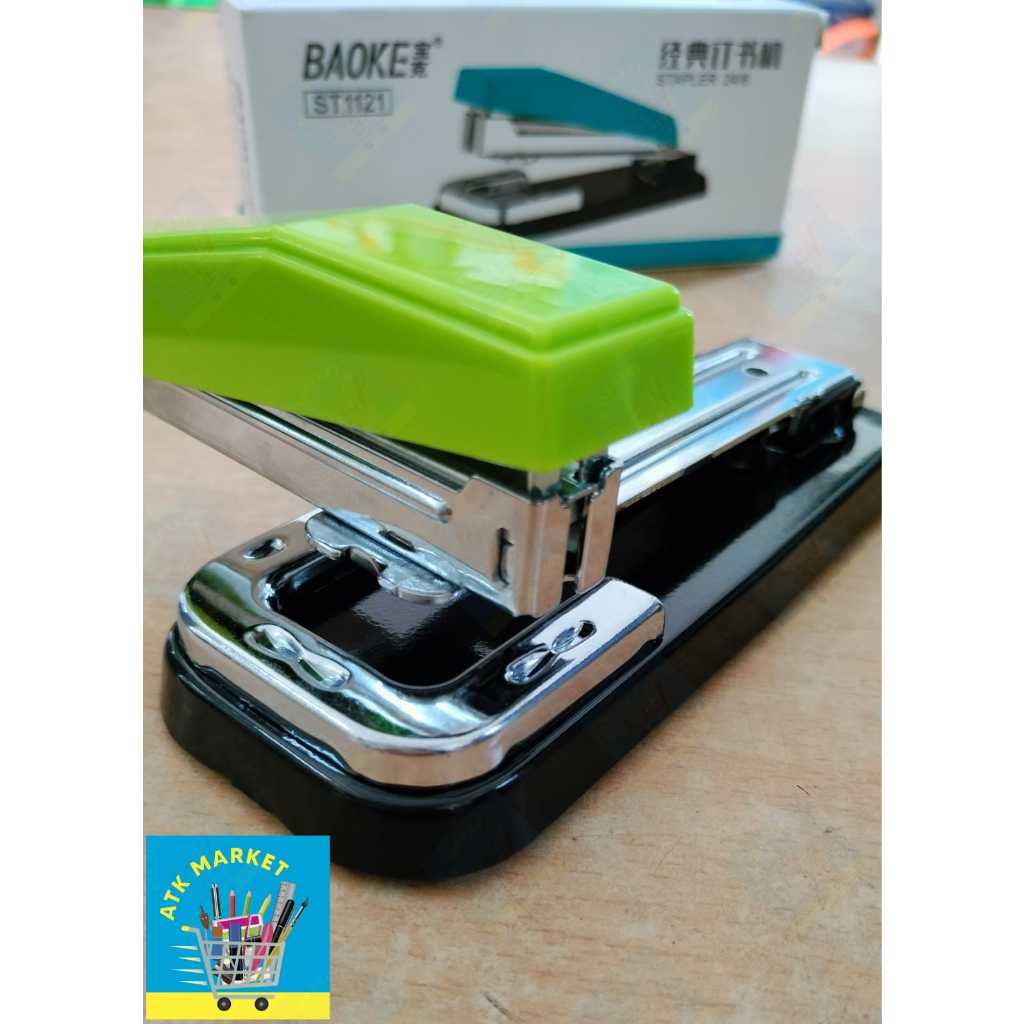 

Stapler Baoke ST 1121 Putar 360 / Mesin Staples Tangan 24/6 / Alat Strapler Jilid Tengah isi no 3 ( Jepretan Hekter )