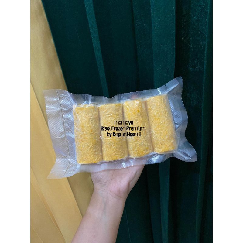 

Risol Mamayo Rasa Beef Mushroom Blackpepper