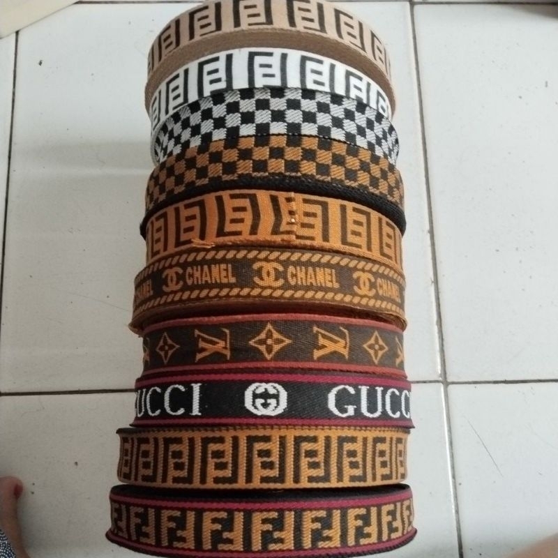 

Pita/Lis baju fashion (permeter)