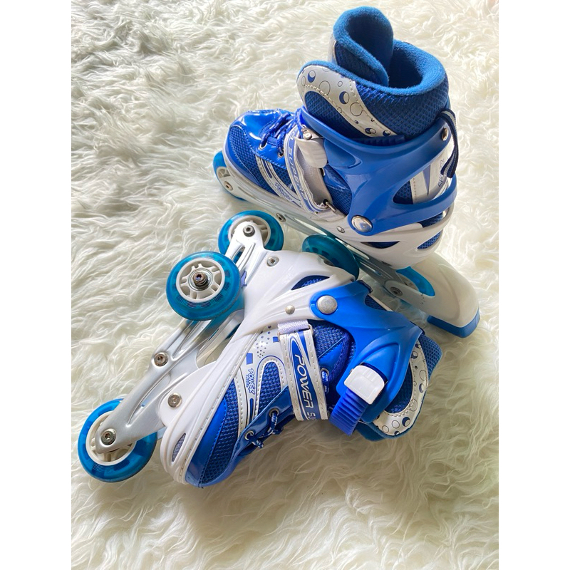 SEPATU RODA POWER WARNA BIRU (SIZE 35 BISA DI ADJUST SAMPAI SIZE 38)
