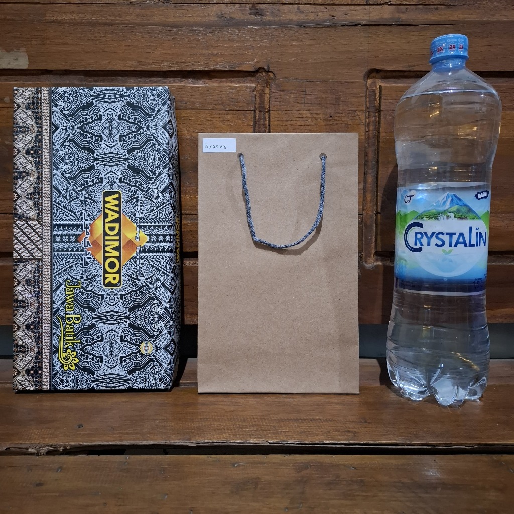 

Paperbag Polos Tebal (Ukuran 15 x 25 x 8 cm) per Lusin