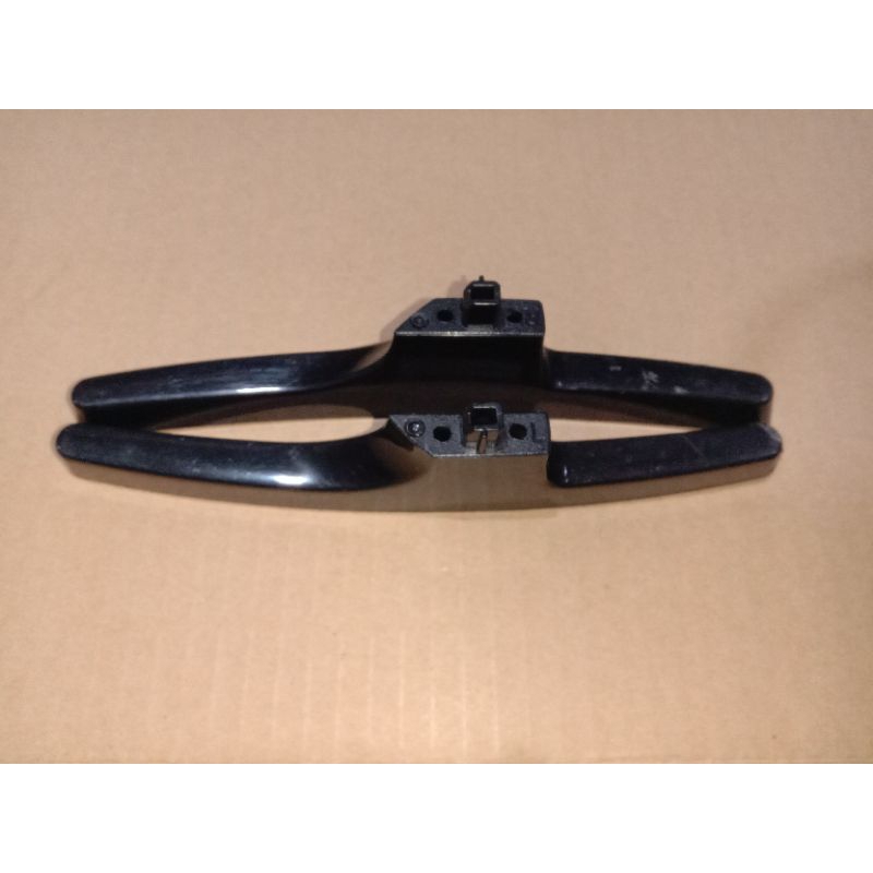 kaki tv Samsung UA32T4500AK plus baut