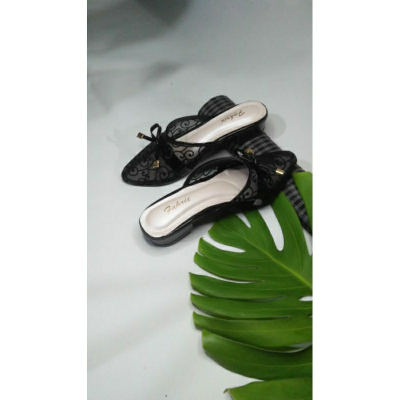 sendal heels wanita kekinian bahan brukat