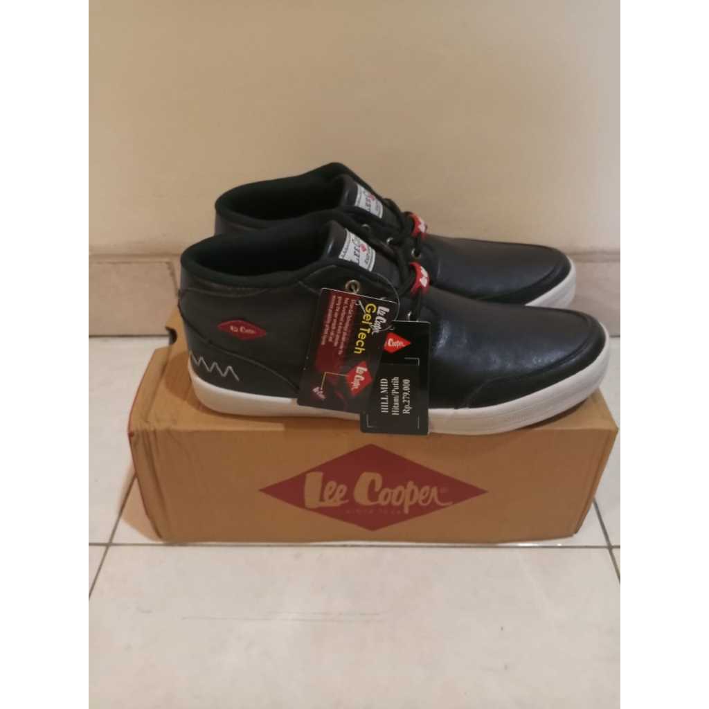 Sepatu Casual Lee Cooper