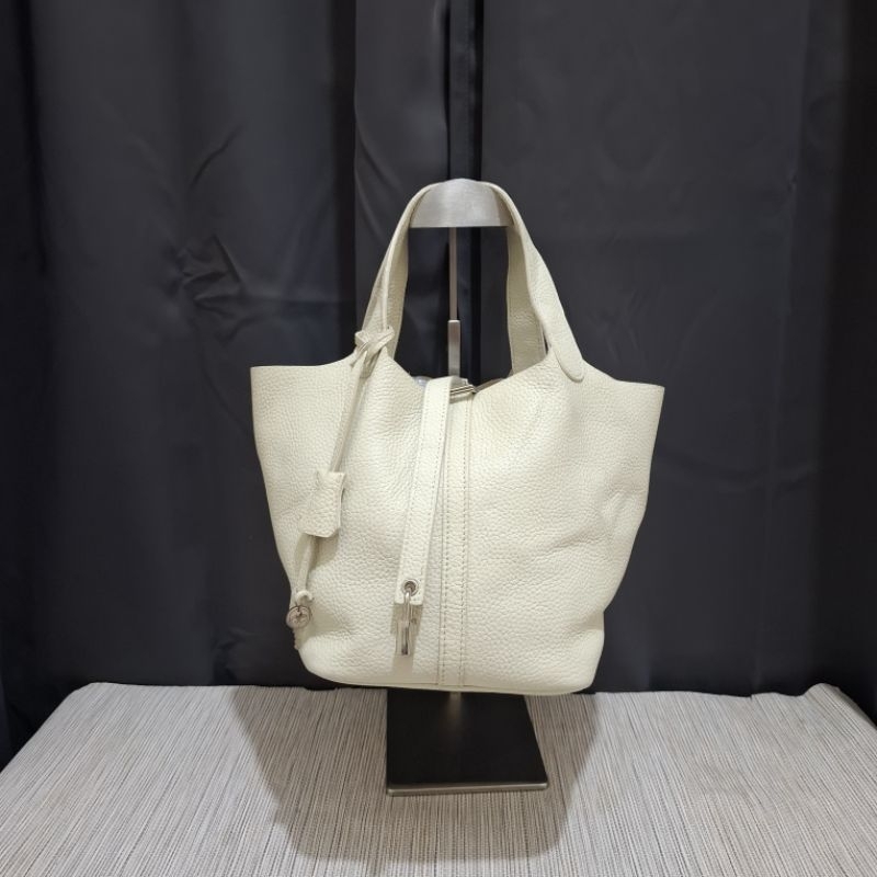 Ala Picotin Bucket Bag Top Handle Kulit Asli in White
