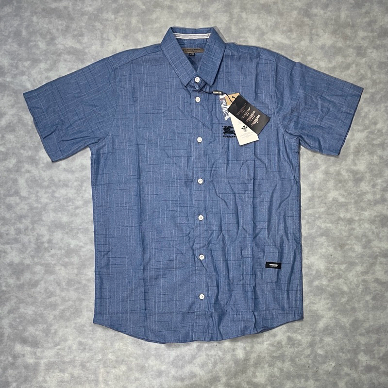 kemeja lengan pendek premium outfit bren//