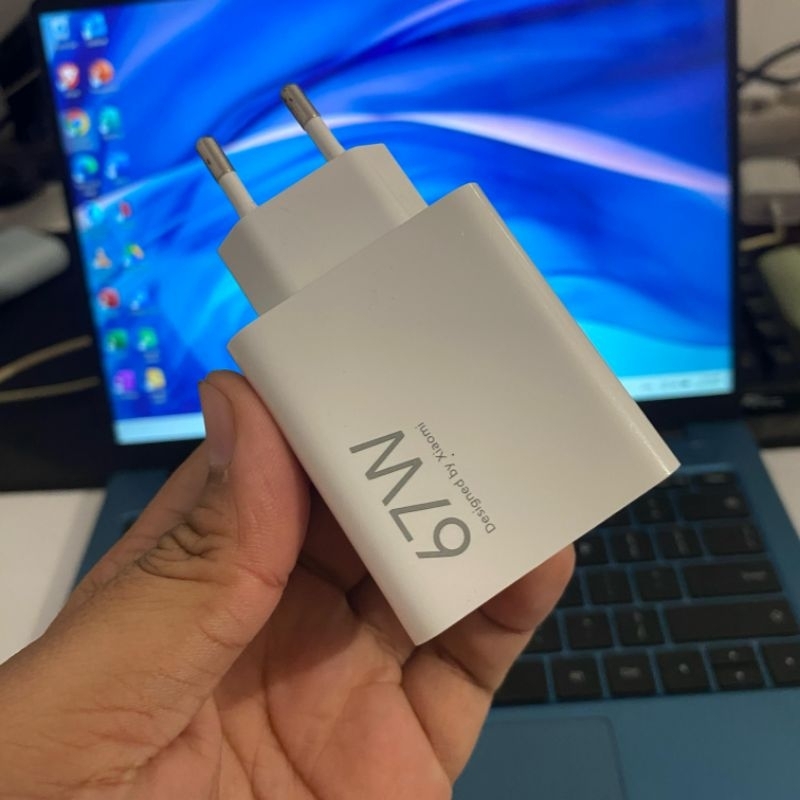 Charger 67 Watt Bawaan Xiaomi 14T