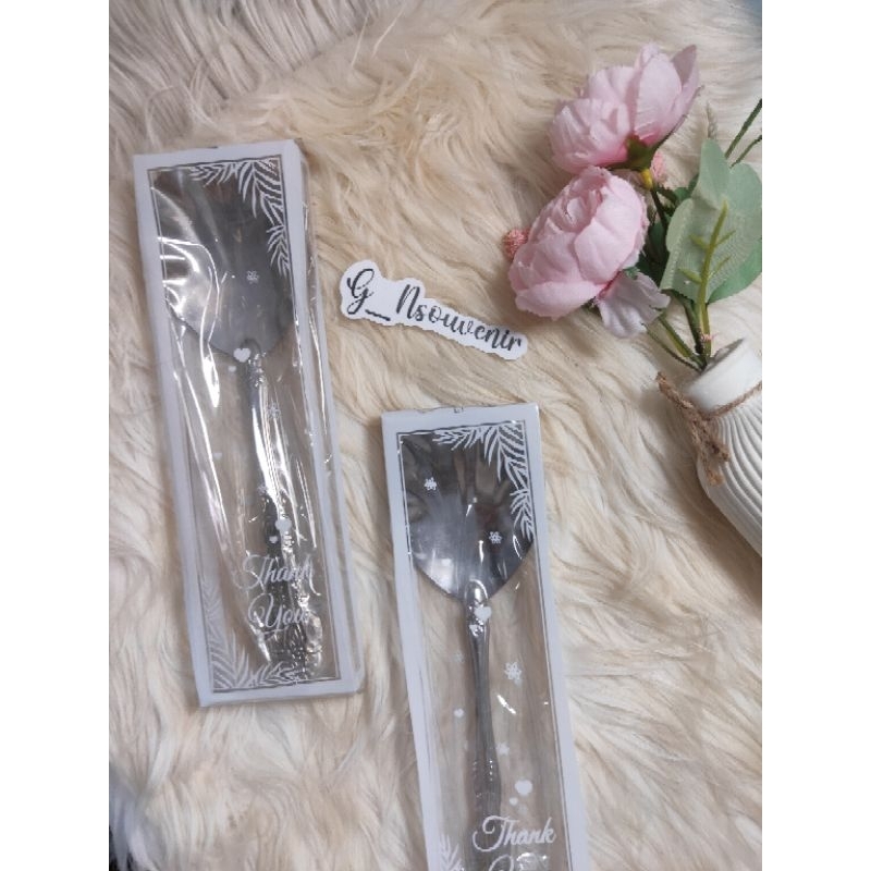 50pcs souvenir centong stainless kemasan mika + plastik + paper box + polosan