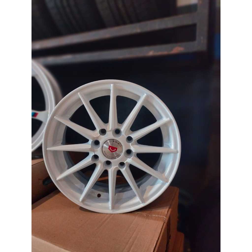 Velg mobil Vossen VPS 2, ring 14,L 5, ET 35,PCD 4x100/114 terbaru