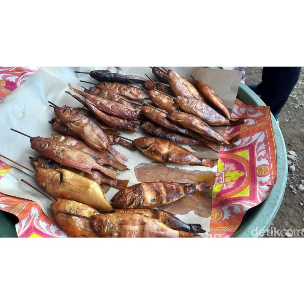 

Ikan Panggangan 1 Pcs – Siap Santap, Bumbu Meresap, Gurih & Lezat – Lauk Praktis Kualitas Pilihan