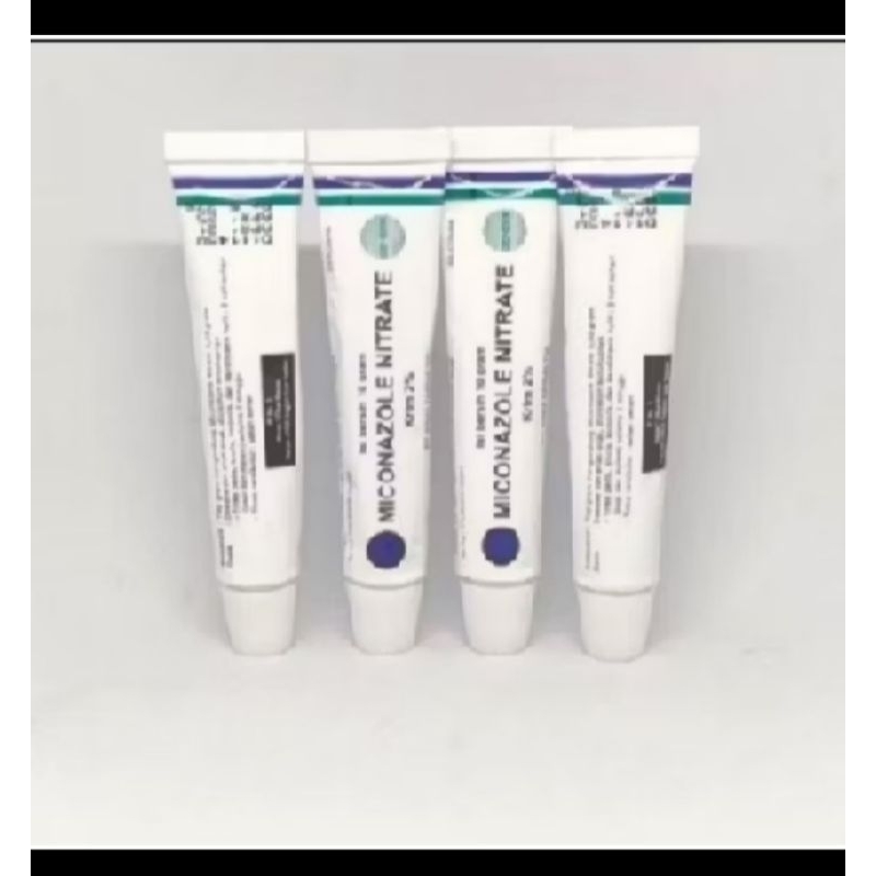 miconazole... salep obat jamur.