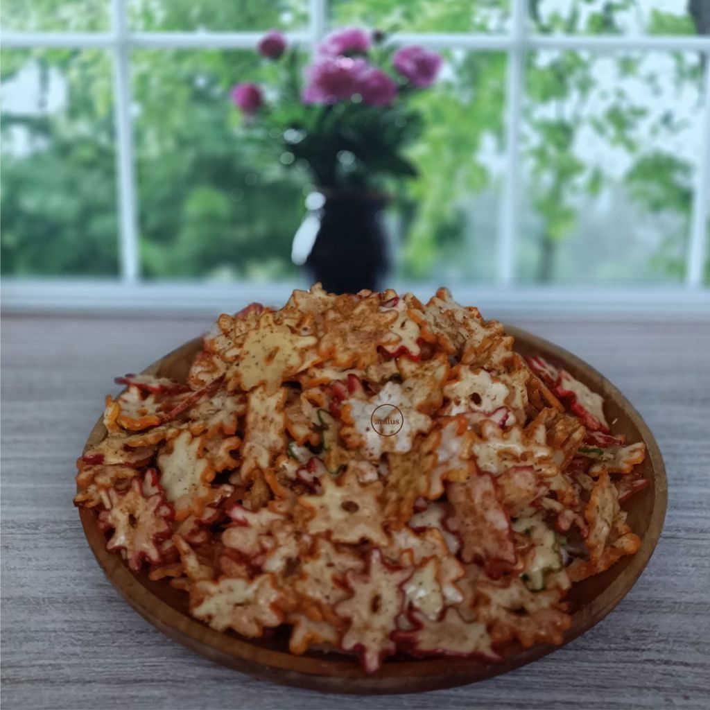 

Aralus - Kerupuk Seblak pedas nikmat - Makanan / finger food / snack kerupuk seblak - lgs dikonsumsi