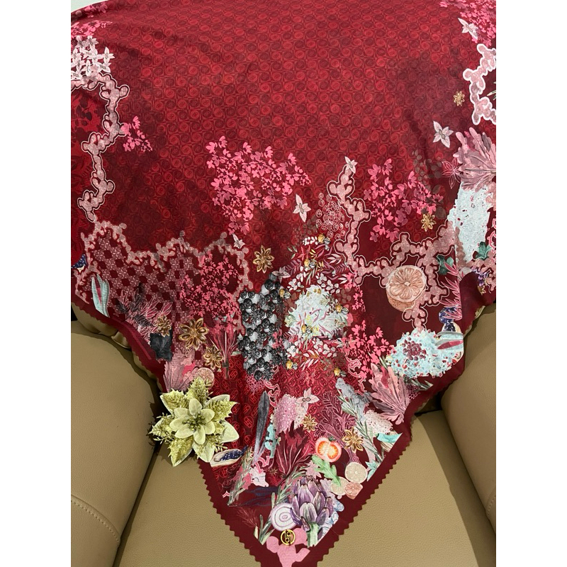 HIjab segiempat voal Rahina - preloved