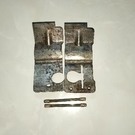 Plat dalam mesin motor Honda CB 200 twin