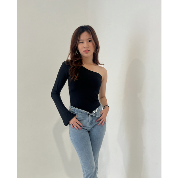 [Lolabae] AMBER One Shoulder Bodysuit | Tarzan Top | One Shoulder Long Sleeve Top