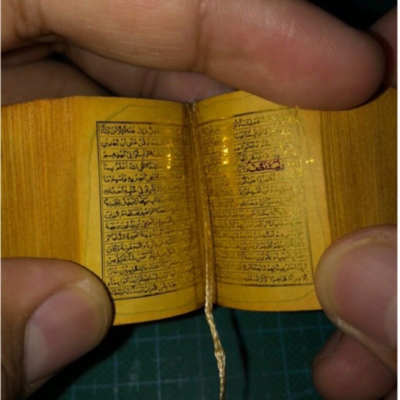 Stambul 30 Juz Tinta Emas