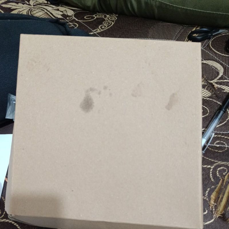 

box kardus 4yam