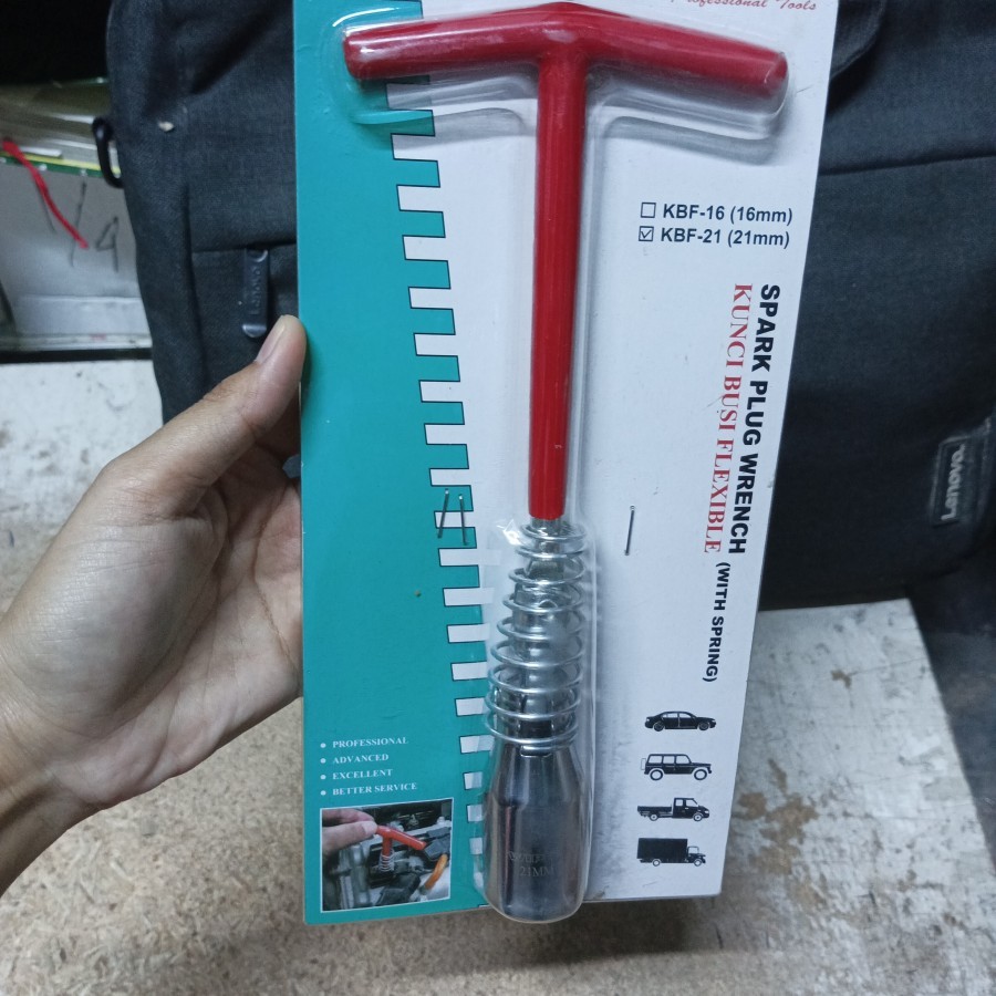 Kunci Busi Flexible 21 mm Wipro