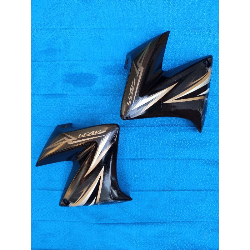 sirip tangki Yamaha Vixion old 3C1 Original / sirip tangki Vixion old Original copotan