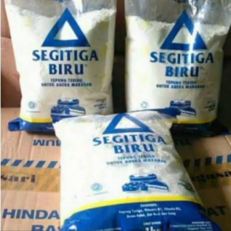 

TEPUNG TERIGU SEGITIGA BIRU 1 Kg 1 dus @ 12pcs