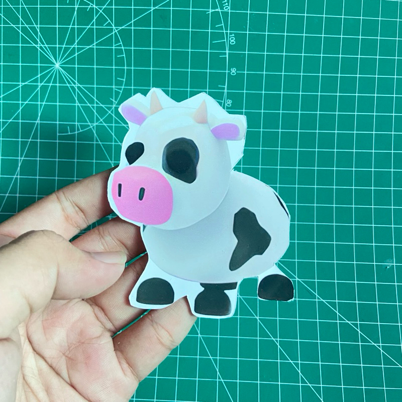 

Cow Adopt Pet From Me Stiker trde