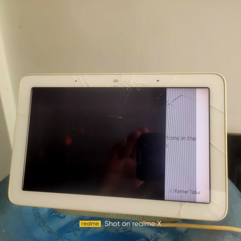 Google Nest Hub 2 Minus rusak lcd
