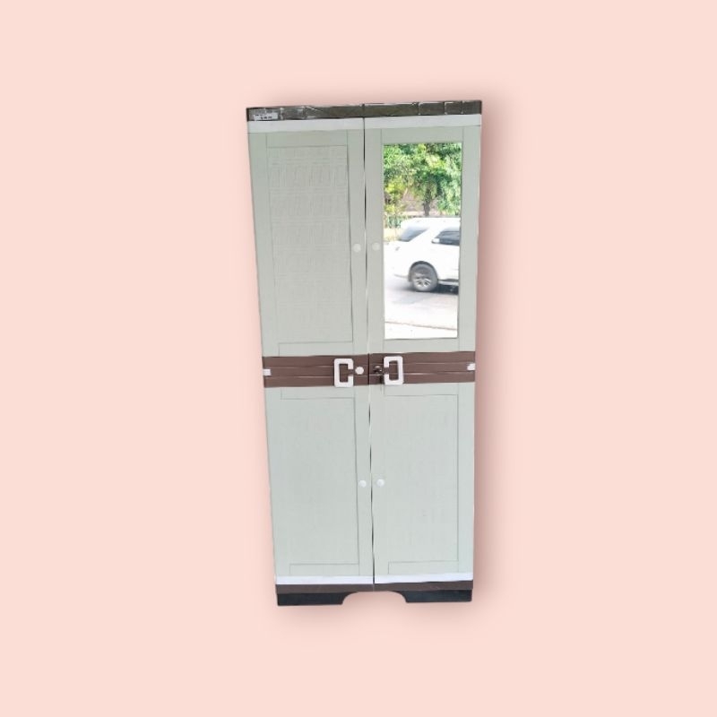 Lemari Rak Plastik Club 2 Pintu Kaca