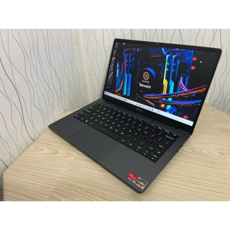 ADVAN SOULMATE PLUS 1405 RYZEN 5-3500U 8GB/256GB