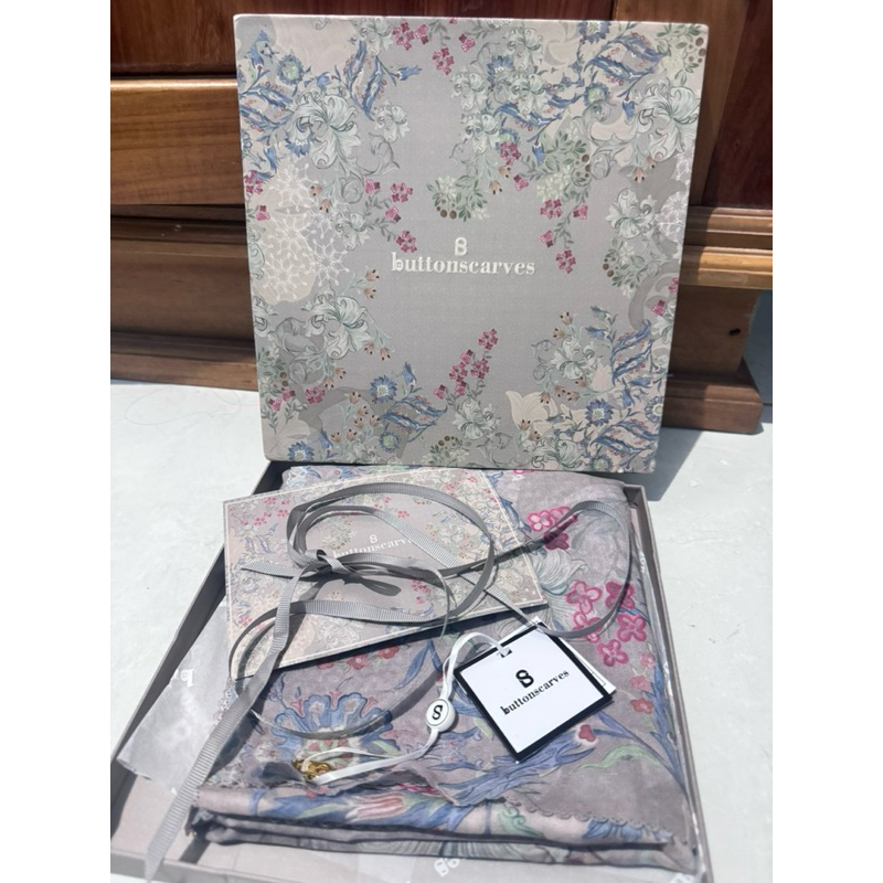 Topkapi Buttonscarves_Grey