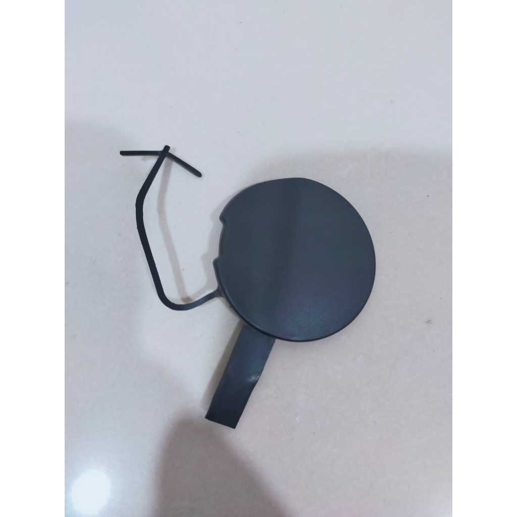 Tutup Derek Towing Bumper Depan Mobil Honda Mobilio Jazz