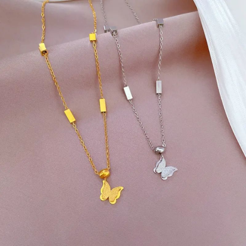 kalung titanium wanita kupu-kupu