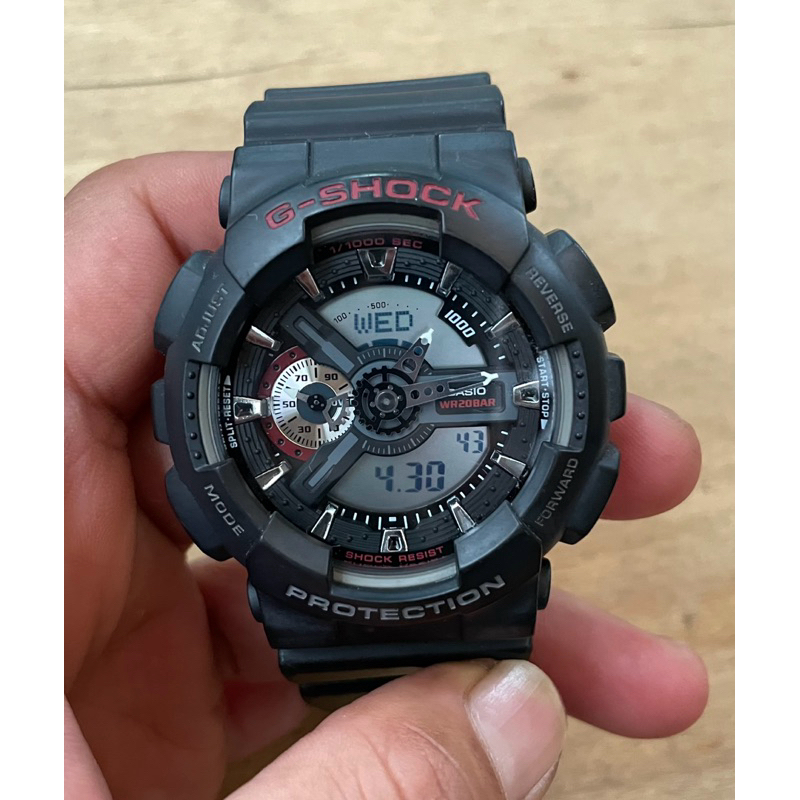 Casio G-Shock GA 110 (original bekas)