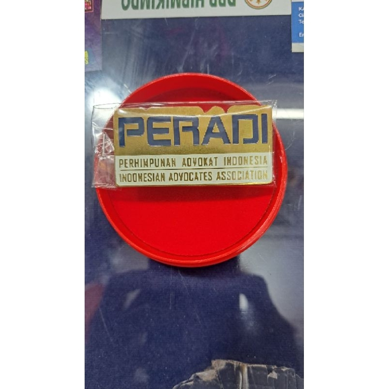 pin PERADI kotak ecing sepuh emas premium