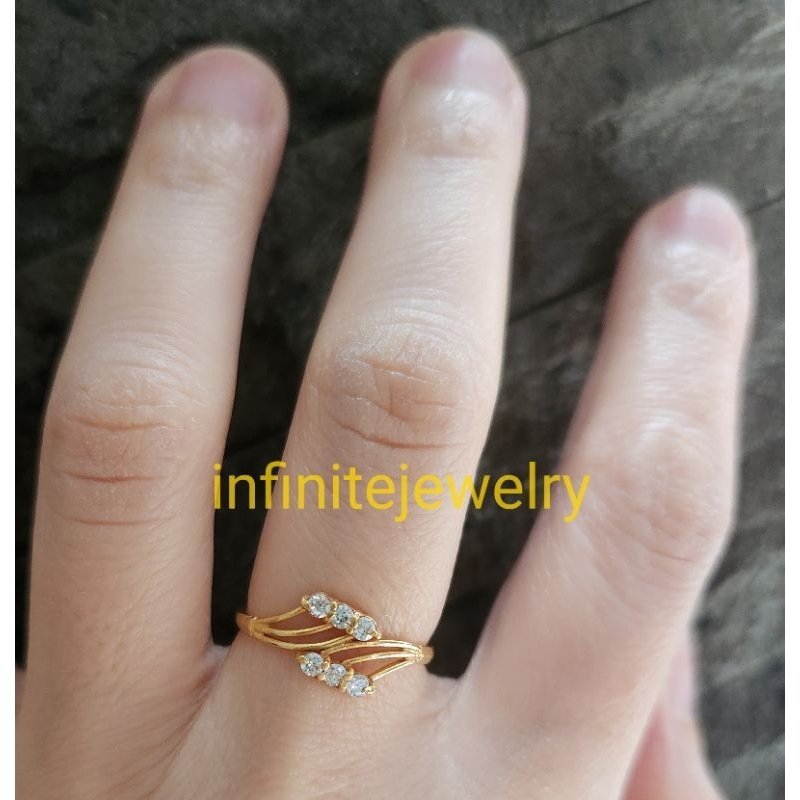cincin emas mata model sayap