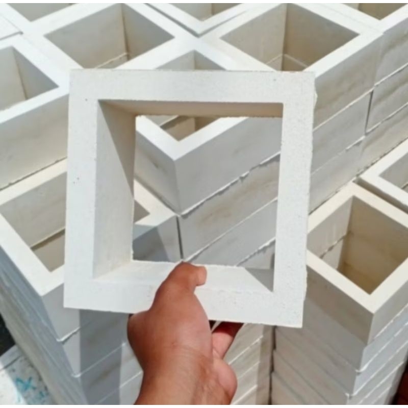 roster beton/roster minimalis/roster ventilasi udara motif kotak polos