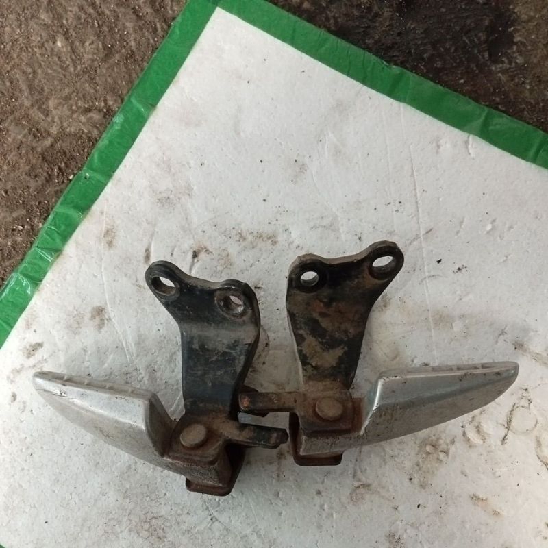 step pijakan kaki belakang yamaha mio j mio gt soul gt original copotan motor