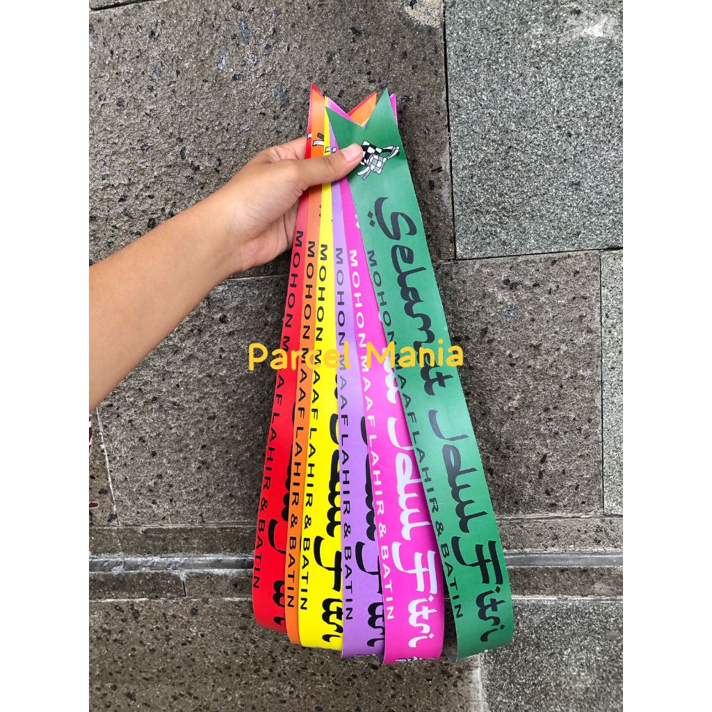 

Selempang Selamat Idul Fitri 1 Pack isi 100 Pcs HK Hiasan Parcel Pita Parsel Hampers